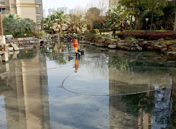 静海景观池淤泥清理